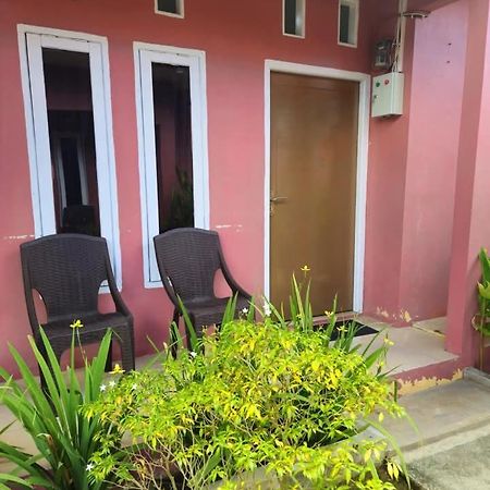 Baronda Guest House Sorong Ngoại thất bức ảnh