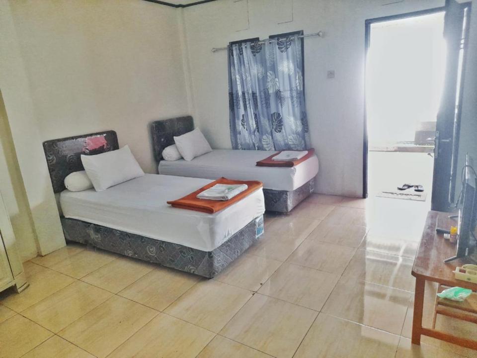 Baronda Guest House Sorong Ngoại thất bức ảnh