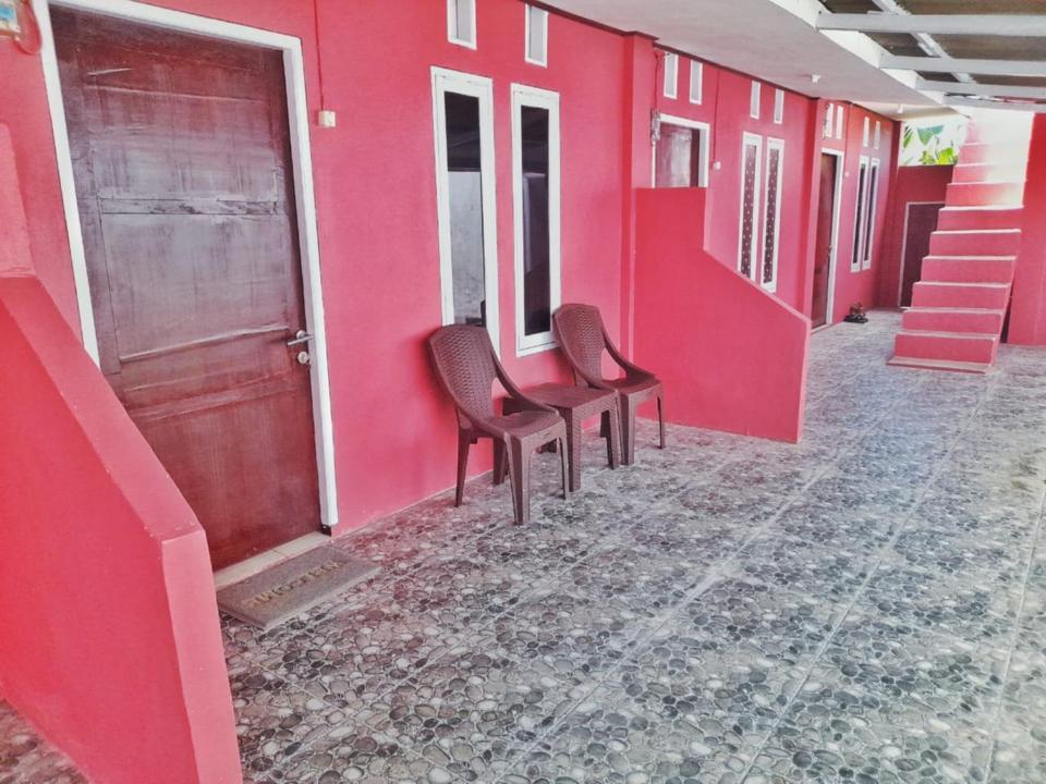 Baronda Guest House Sorong Ngoại thất bức ảnh