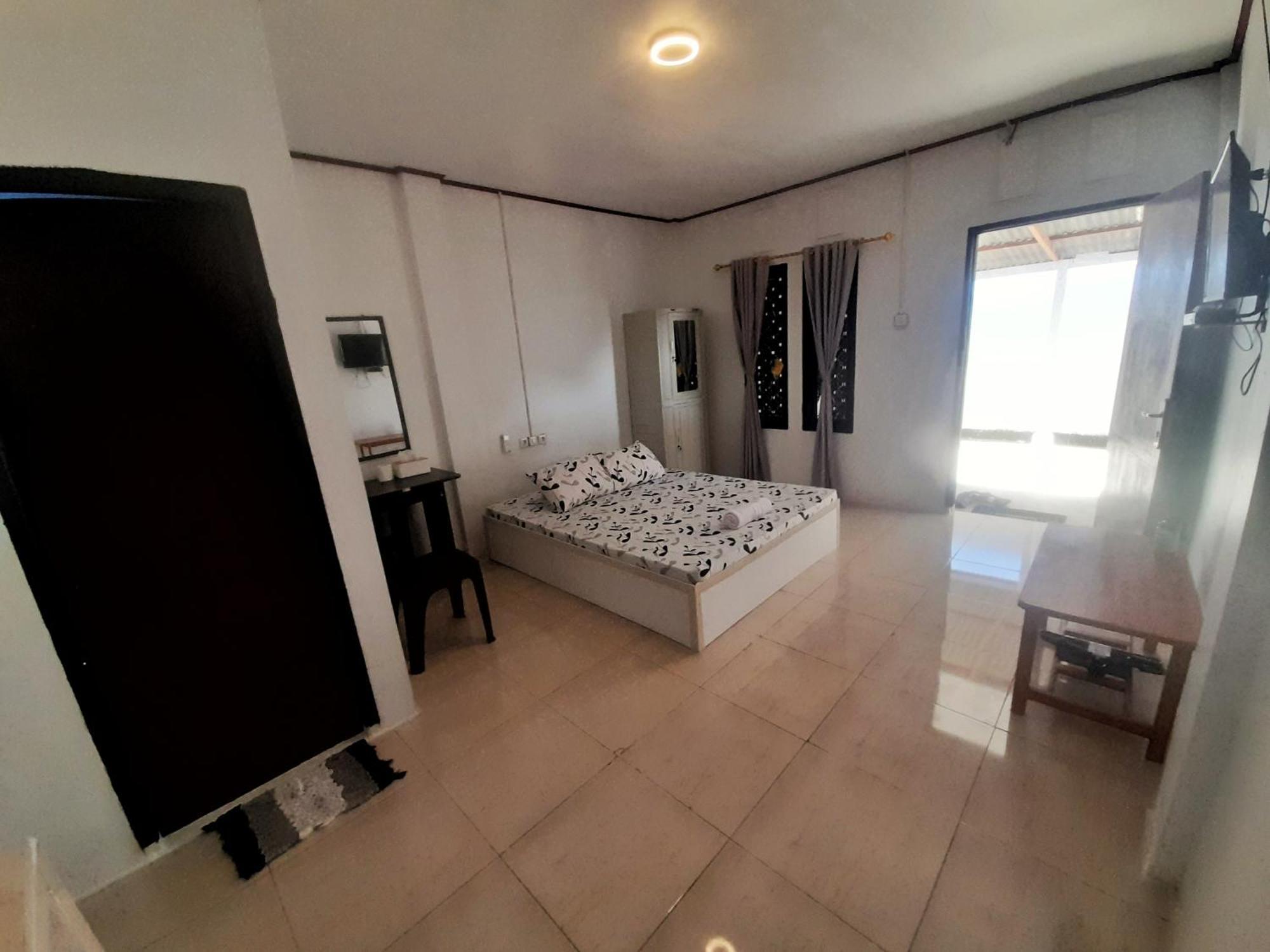 Baronda Guest House Sorong Ngoại thất bức ảnh