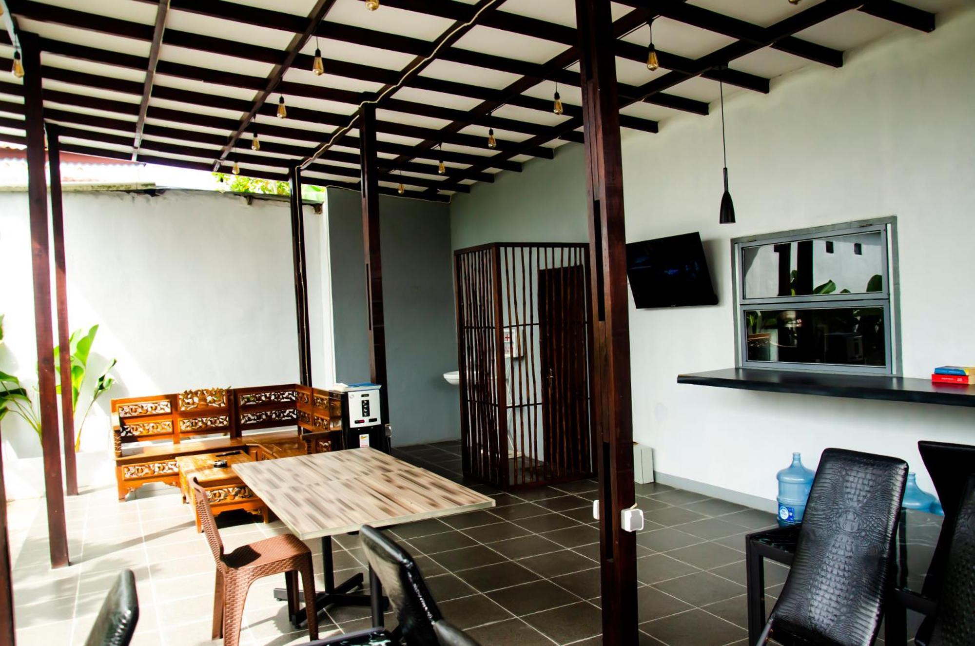 Baronda Guest House Sorong Ngoại thất bức ảnh